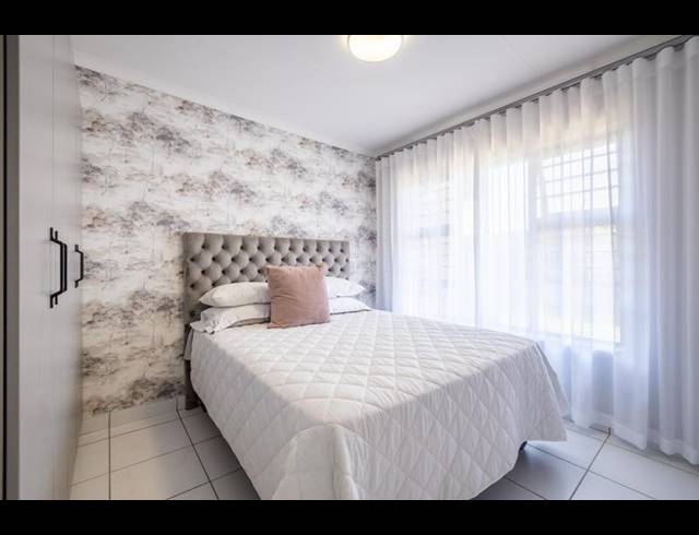 1 BEDROOM PROPERTY TO RENT IN MONTANA TUINE